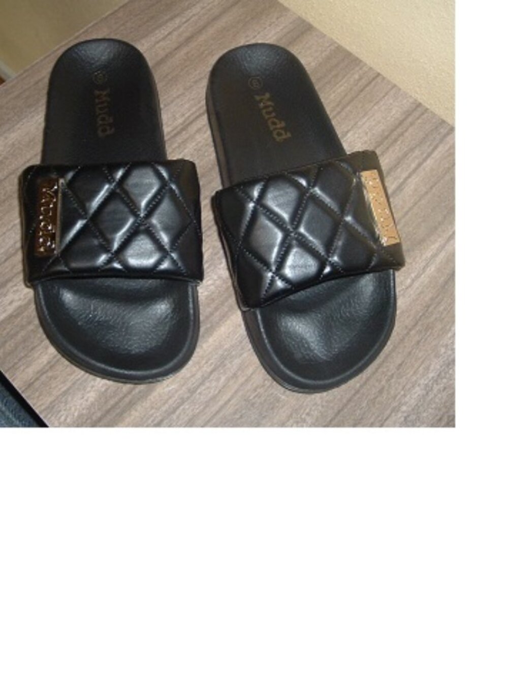 Mudd slides sandals beach resort Quilted tops Black Women's Size 8 UNWORN